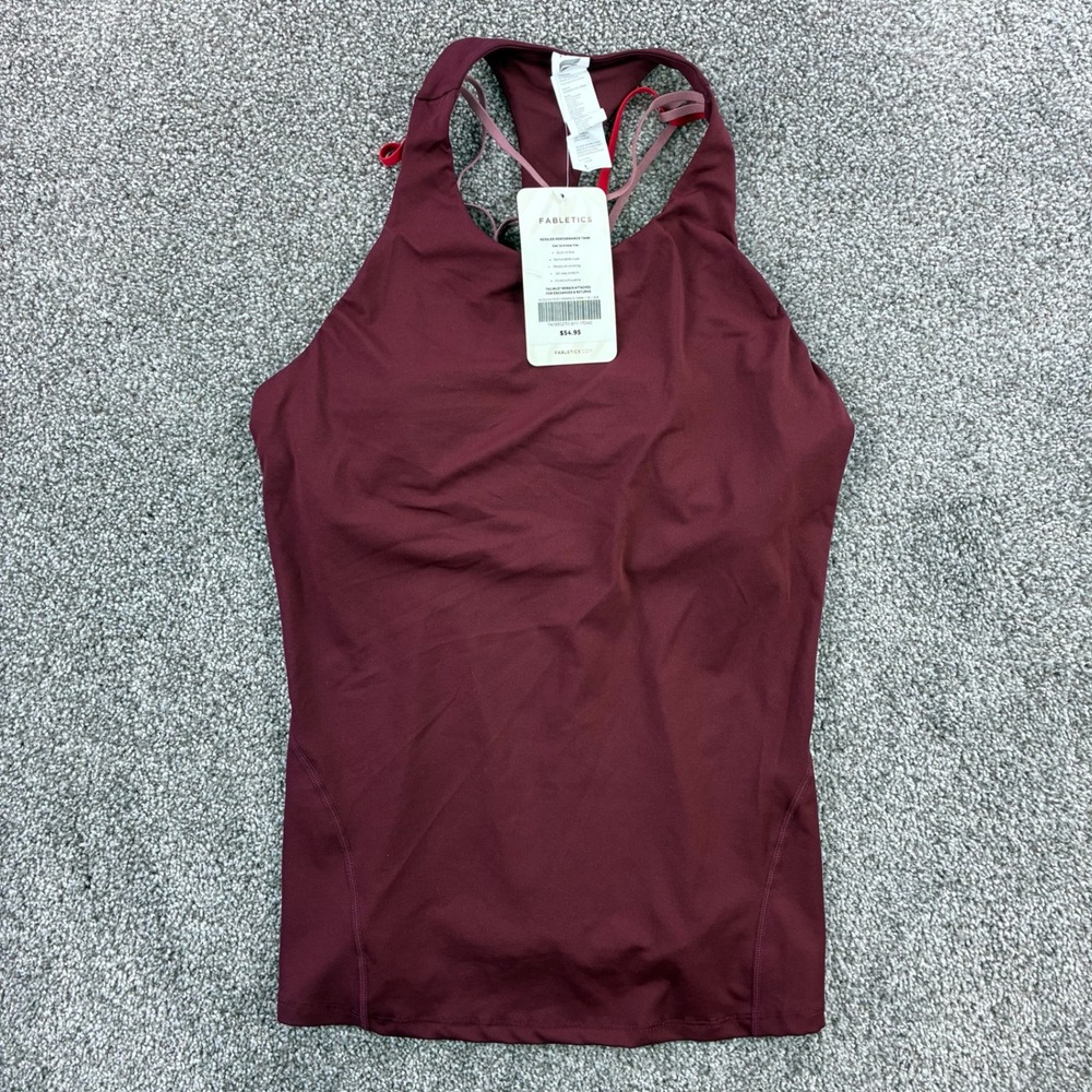 Fabletics Kessler Performance Tank Top Women's M Red Strappy Back‎ Built-in Bra